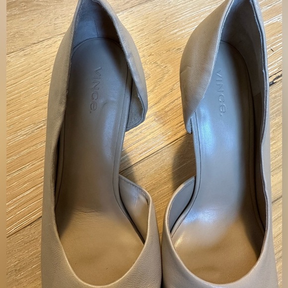 Women’s VINCE Tiana Point Toe Leather Pumps in Cappucino - Picture 9 of 9